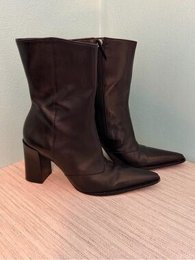 Schutz Classic Black Mid-Calf Block Heel Boots - Women 7b